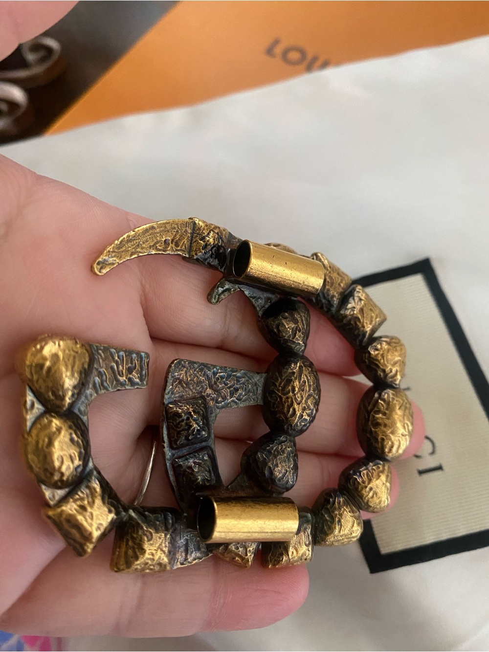 Gucci Gold-Tone Brooch- shoe accessories- Crystals - Picture 3 of 4